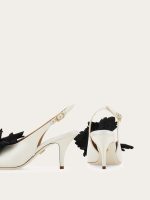 Ferragamo Flower embellished slingback - Image 7